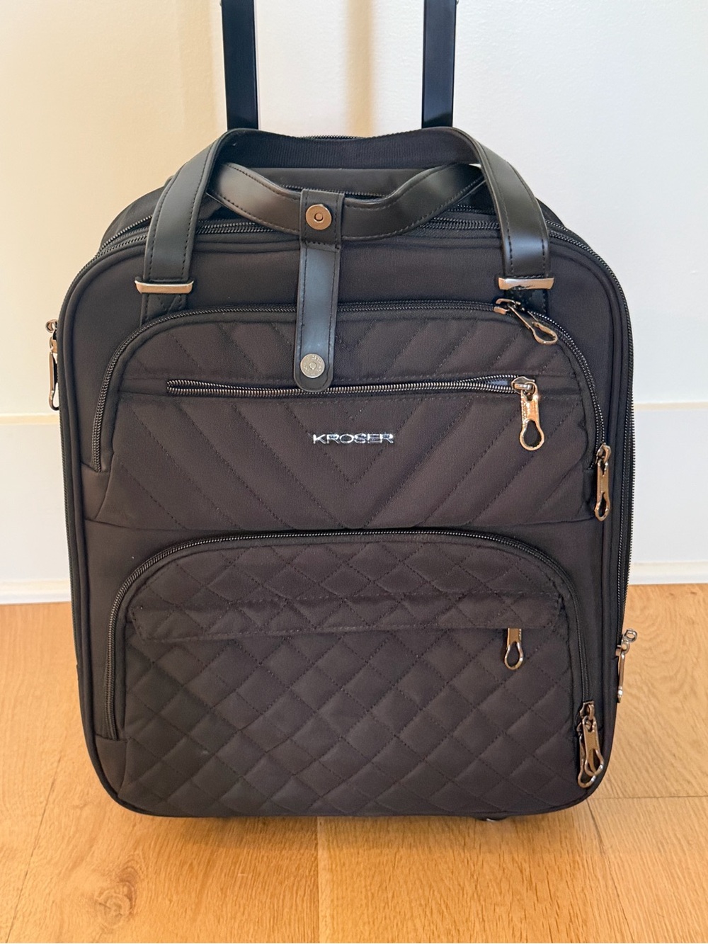 Kroser Black Quilted Carry-On Rolling Suitcase